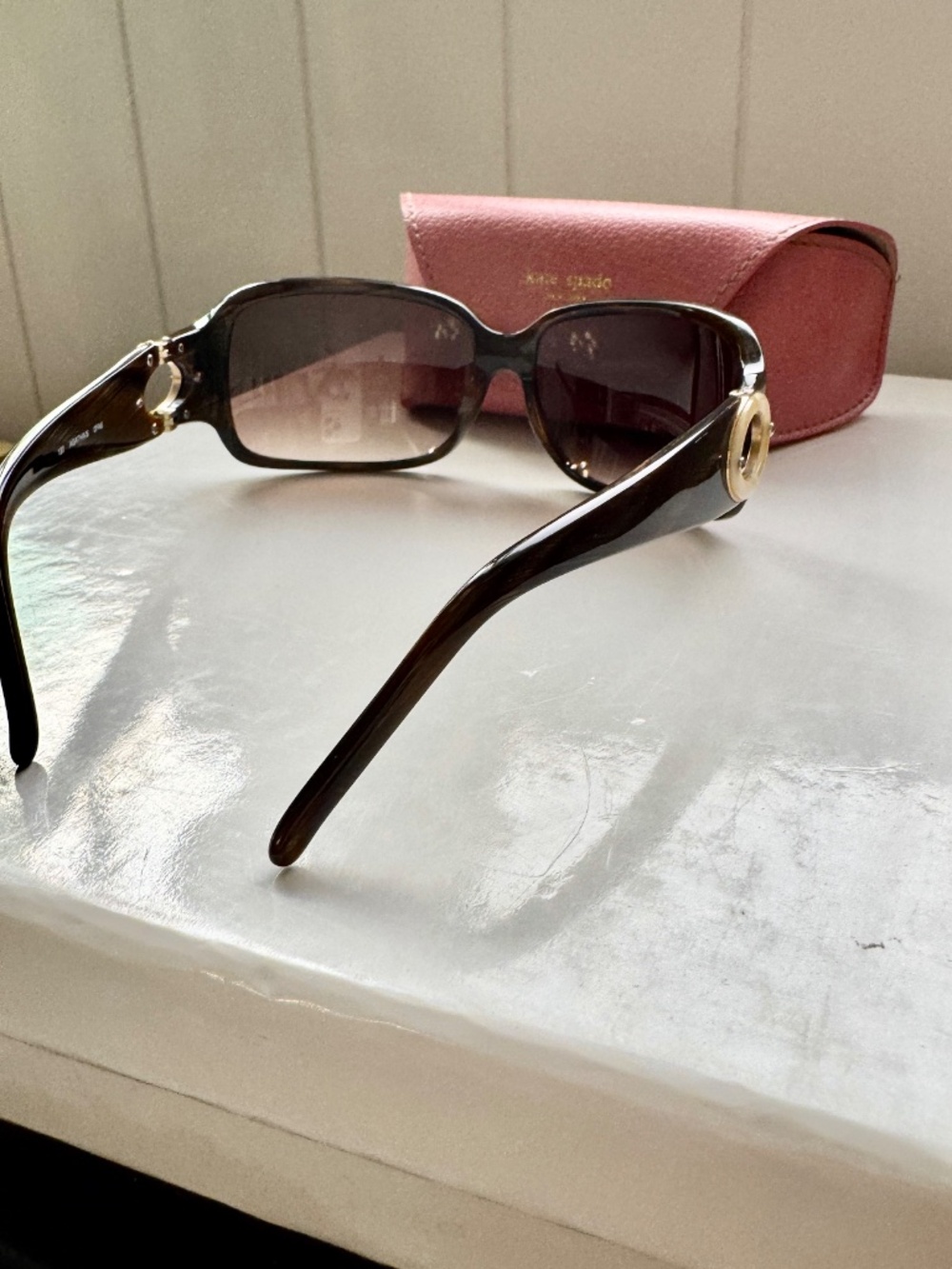Kate Spade sunglasses Y2K Curved Wrap Tortoise shell deadstock never worn case - Picture 6 of 15